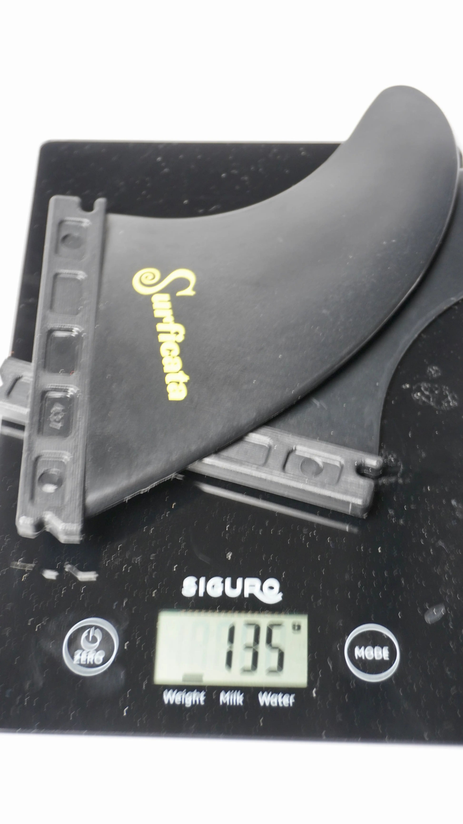 Surfové finy Futures M, Surficata 1 kus, na váze 2 ks, 135 g