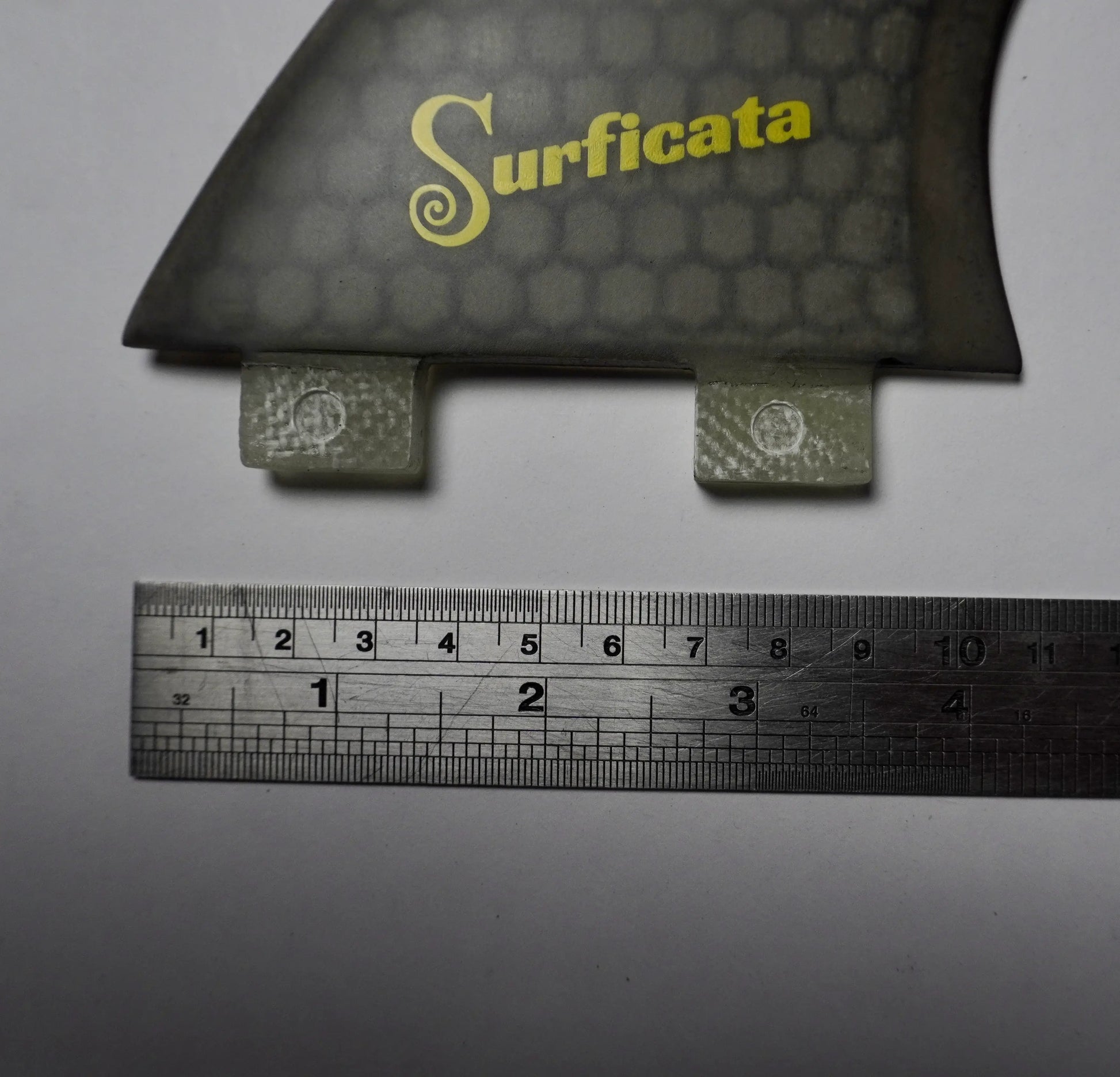 Surficata Honeycomb finy FCS I, černá velikost měřítko