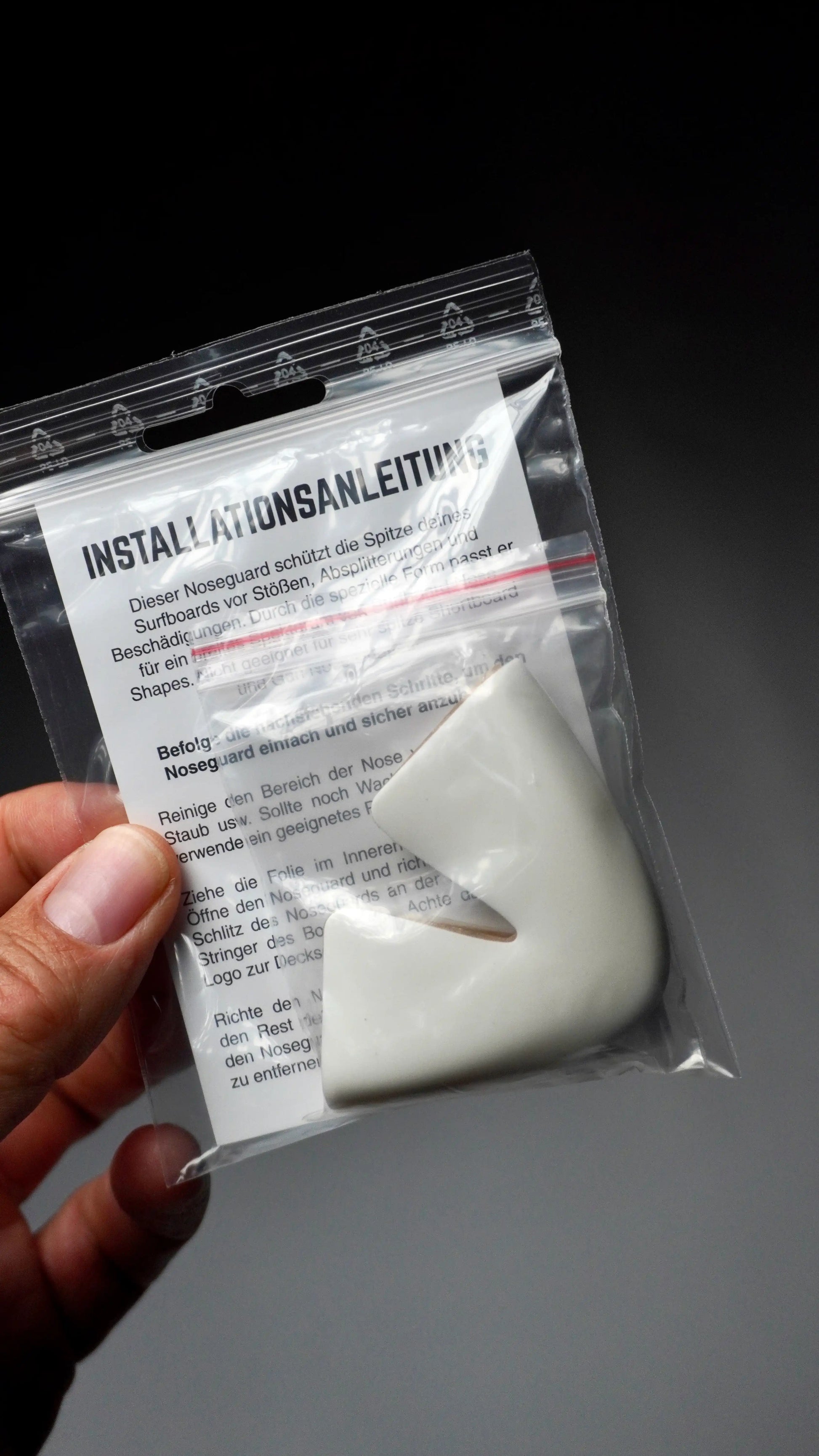 Buster Nose Guard v původním obalu – průhledný sáček zezadu i s návodem k instalaci