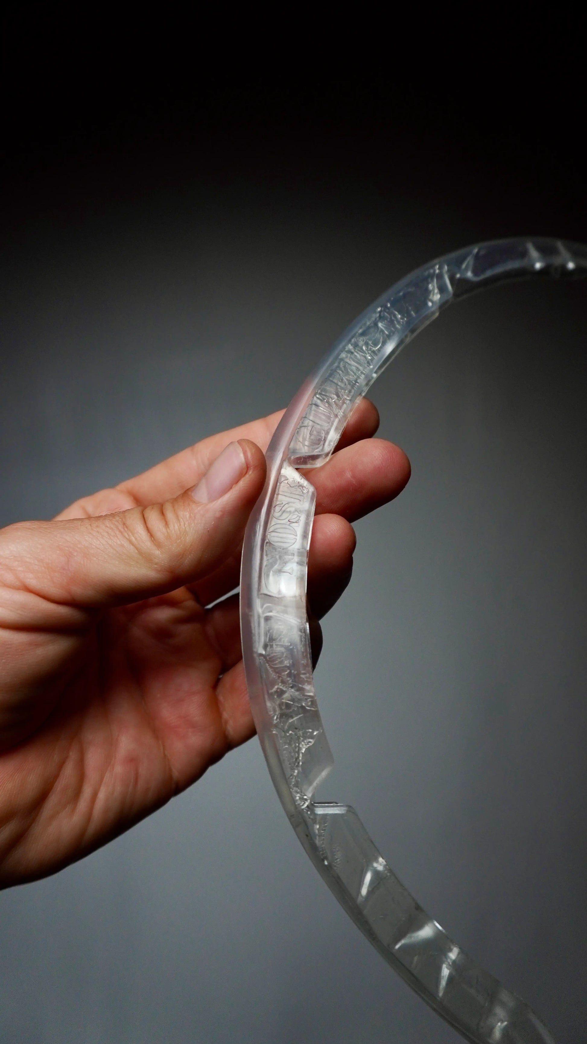 SurfCo Hawaii Fun Shape Nose Guard Clear – průhledná ochrana špičky surfboardu, zakřivení.