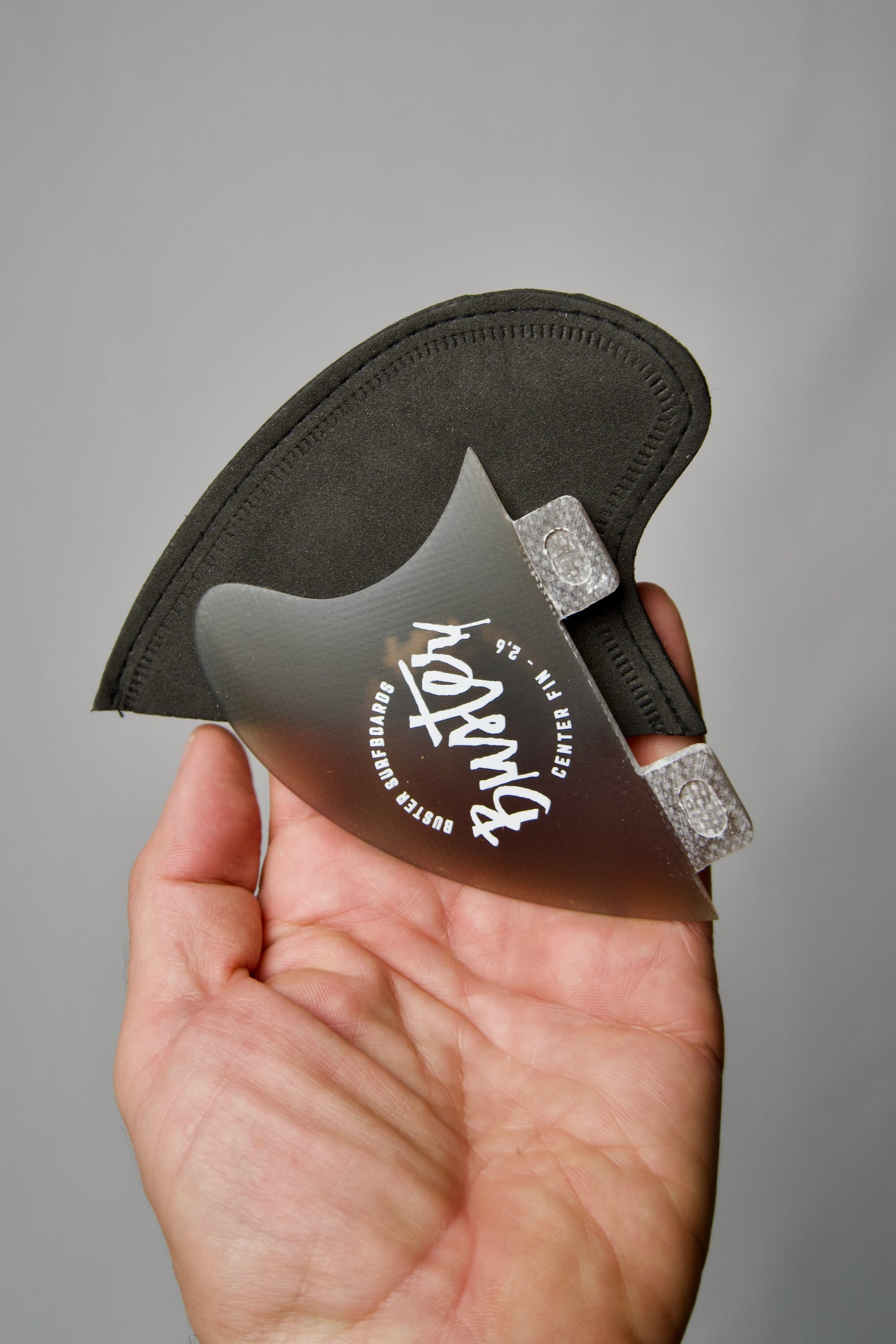 Buster Center fin 2,6" černá, obal v ruce