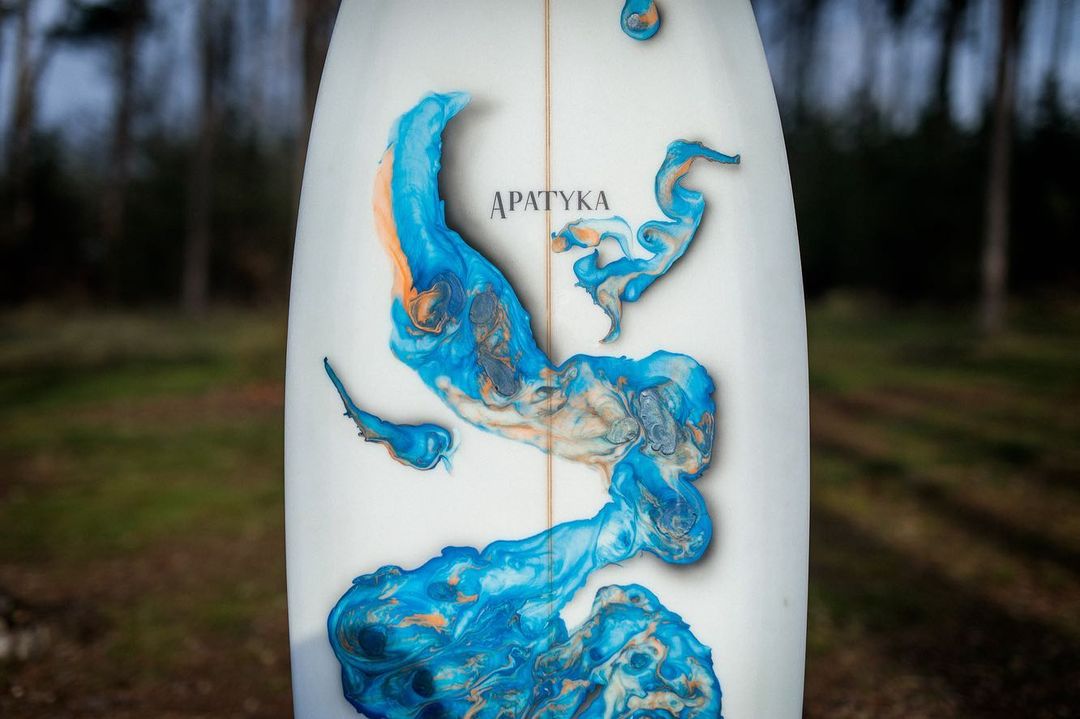 Apatyka Surfboards, airbrush