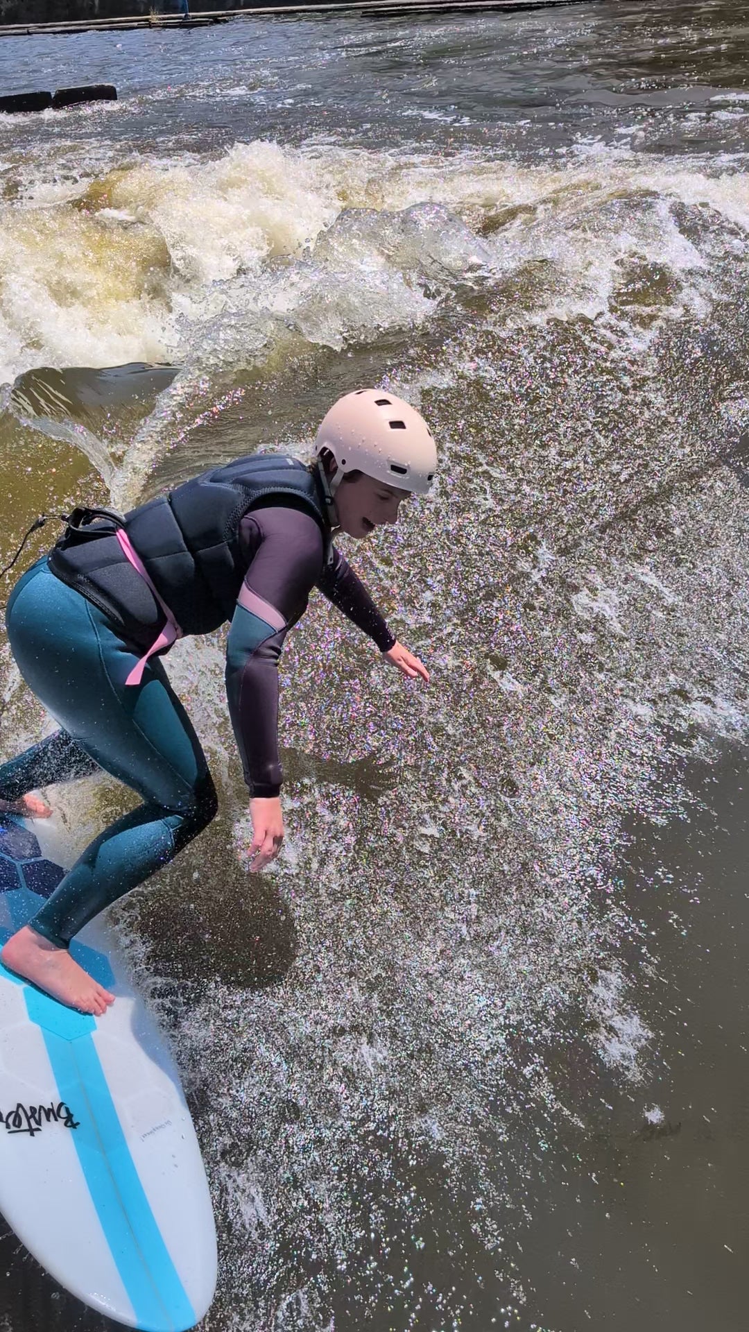 Buster Space Twin Super jízda vlny štvanice