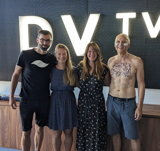 Vlny Štvanice triko ~ Powerful Wave Black, DVTV