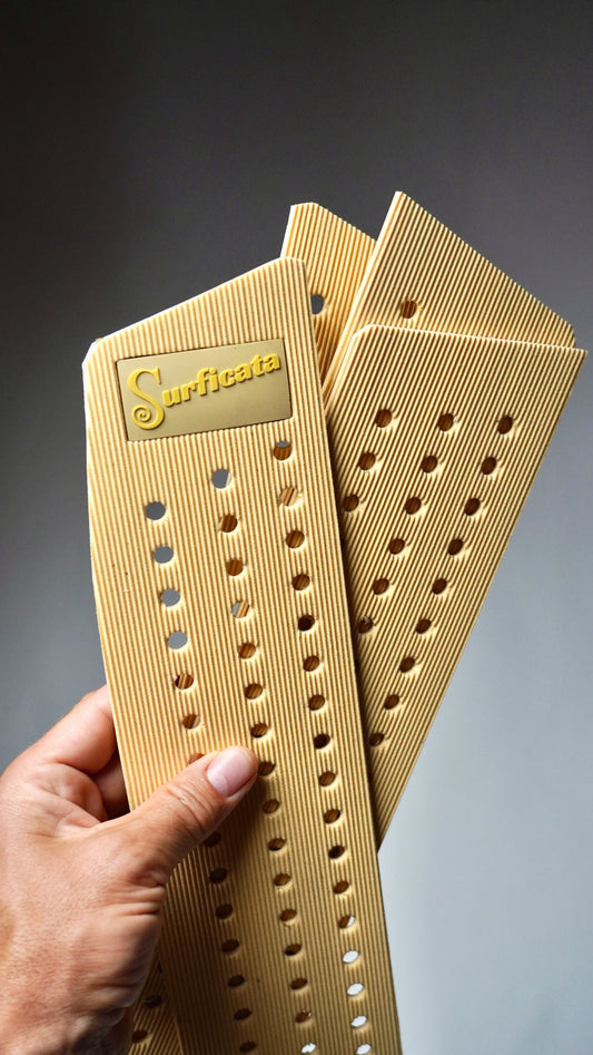 čtyřdílný vanilkový front pad na surfboard – nalepovací grip pro jízdu bez vosku