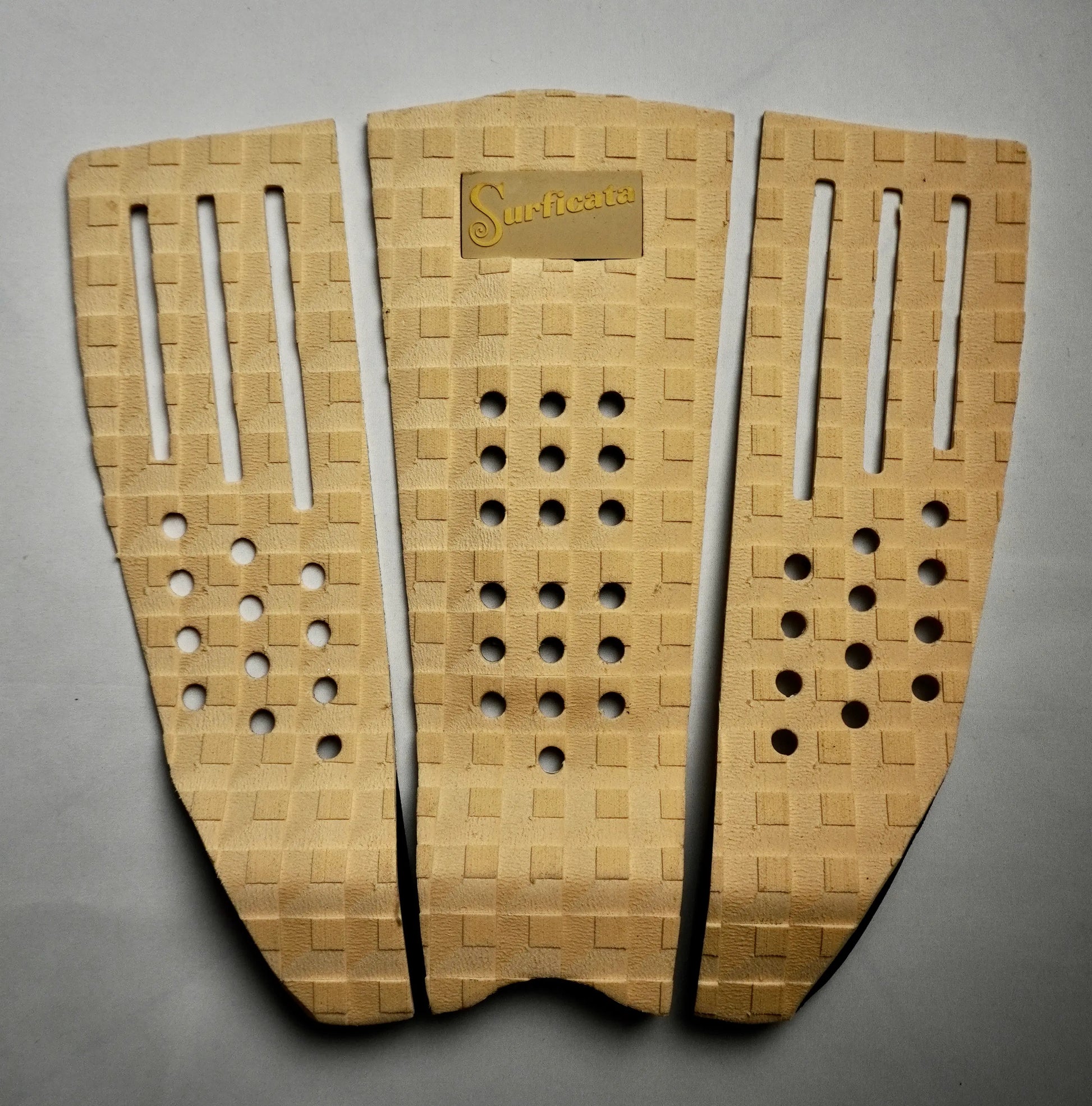 Surficata tail pad 3-piece arch vanille EVA pěna celek zepředu