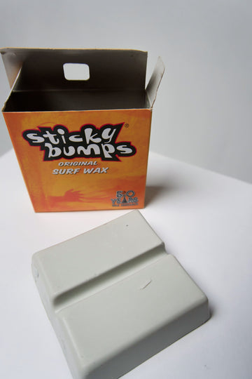 Sticky Bumps Cool Surf Wax - Semi-Soft Blueberry Scent, For Water Temps 58-68°F (14-19°C), One Size White